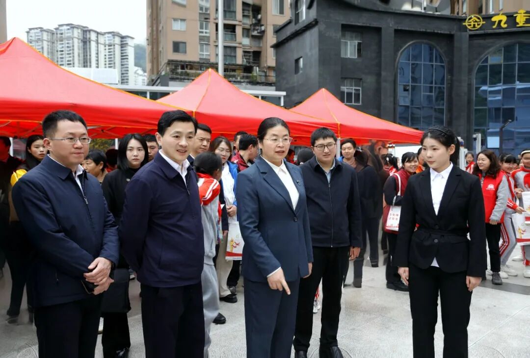 我县开展2026年全民国家安全教育日集中宣传活动