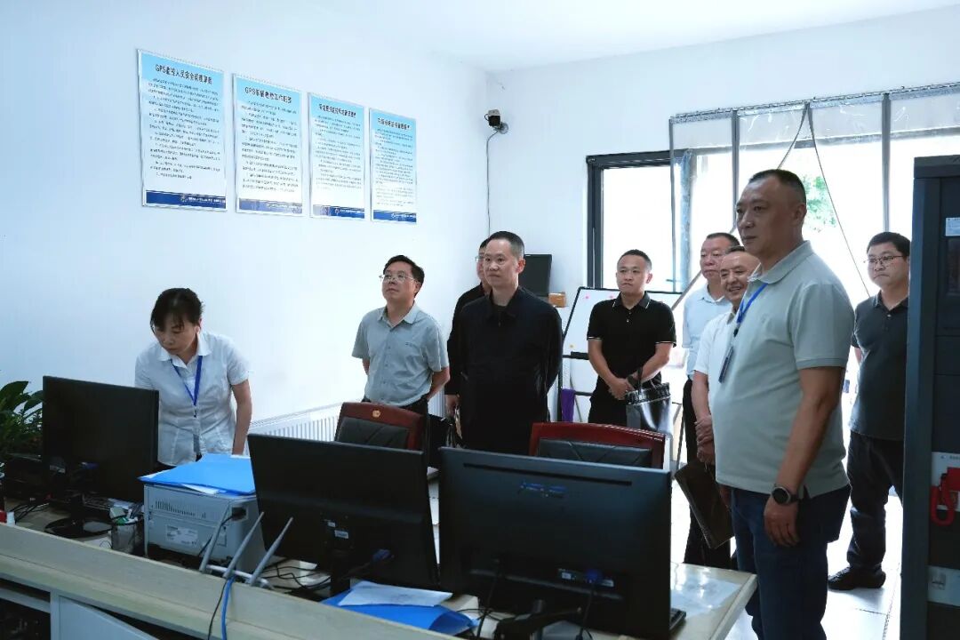 县政协专题视察全县公交系统管理运行情况